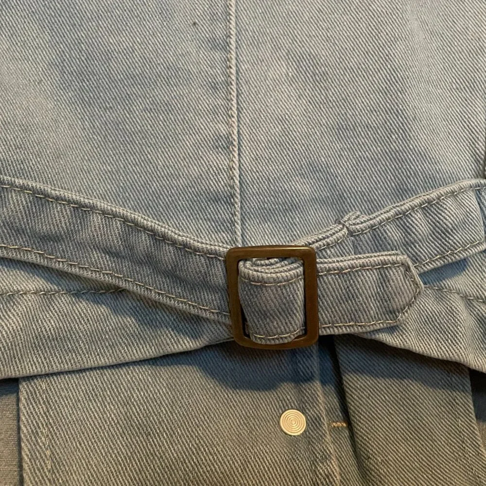 Forever 21, XS, Light Wash Denim Vest - Picture 7 of 9